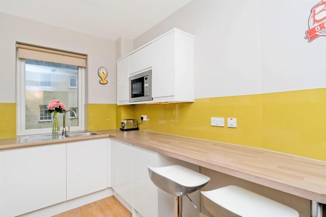 Charming Old Town 2 Bed Apt, 2Mins From Royal Mile Эдинбург Экстерьер фото