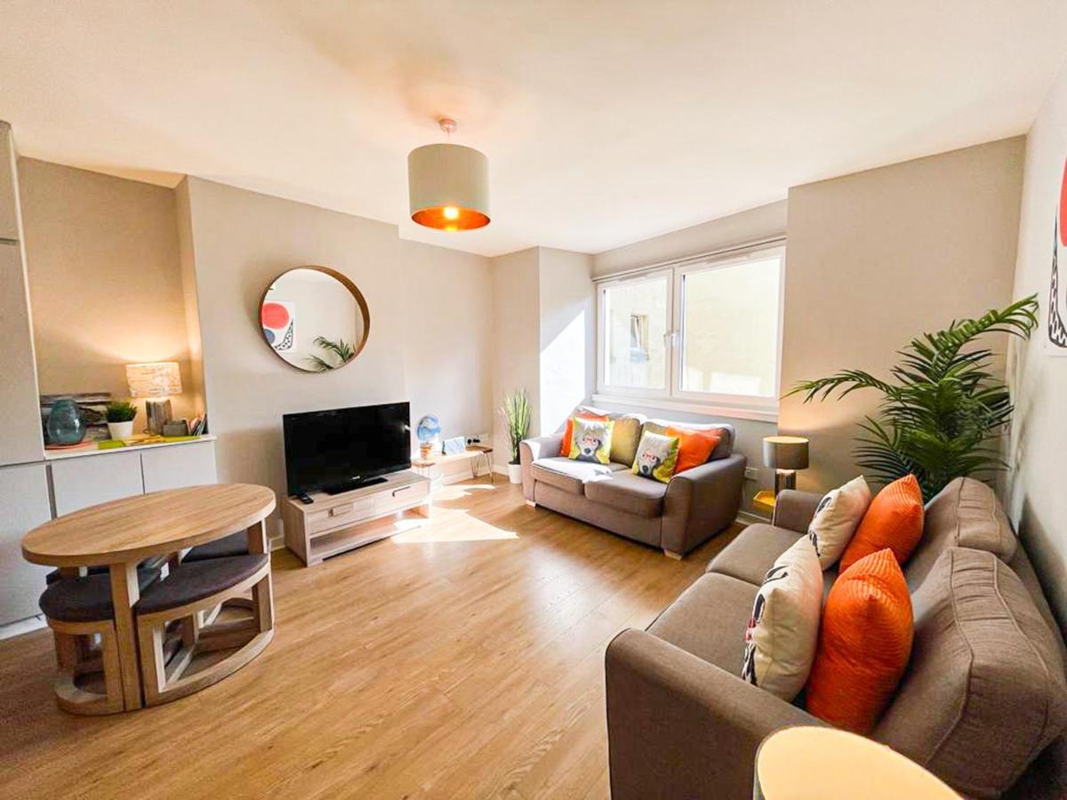 Charming Old Town 2 Bed Apt, 2Mins From Royal Mile Эдинбург Экстерьер фото